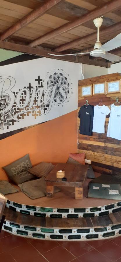 Bong'S Guesthouse M'Pai Bay Ко Ронг Санлоем Екстериор снимка